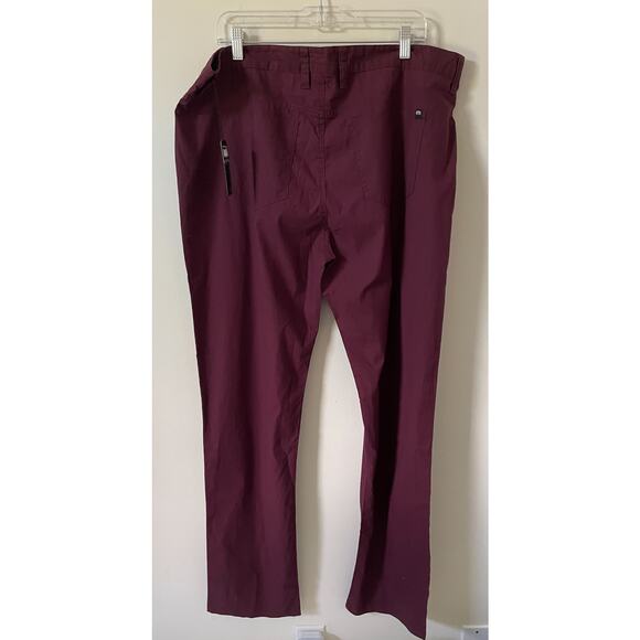 Travis Mathew Lightweight Chino Golf Pant Wine Red Purple Size 40x34 NEW - Picture 2 of 8